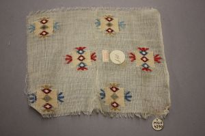 MUO-004290: Uzorak narodnog tkanja: uzorak narodnog tkanja