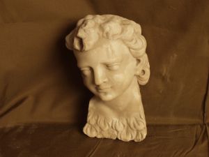 MUO-002813: Anđeoska glavica: kip