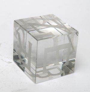 MUO-026653: Zagreb-kristalna kocka vedrine: objekt