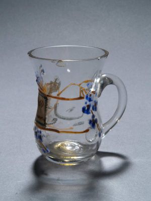 MUO-008521: Čašica s ručkom: čašica s ručkom