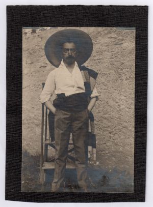 MUO-035281: Arpad Pečić kao Meksikanac: fotografija