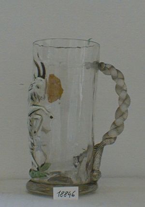 MUO-018846: čaša s ručkom