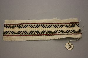 MUO-004287: Uzorak narodnog tkanja: uzorak narodnog tkanja