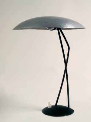 MUO-044559: Stolna svjetiljka: stolna svjetiljka