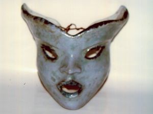 MUO-050090: Maska: keramoskulptura