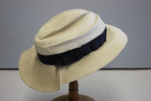 MUO-020120: Ženski šešir: šešir