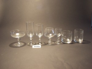MUO-015705: Čaše (dio servisa): čaše, dio servisa