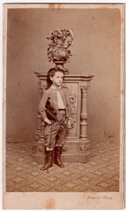 MUO-013067/60: Franjo Krežma u dječačkoj dobi: fotografija