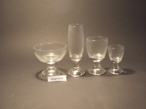 MUO-016100: Čaše (dio servisa): čaše, dio servisa