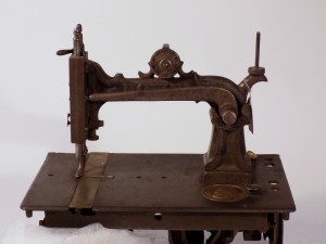 MUO-015194: HOWE 696328: dio šivaćeg stroja
