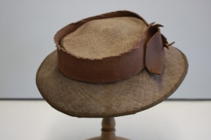 MUO-020122: Ženski šešir: šešir