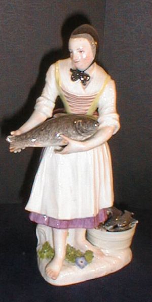 MUO-023665: 'Prodavačica ribe': figurica