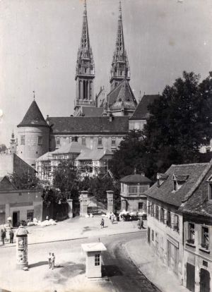 MUO-015625/33: Zagreb - Katedrala;Zagreb - Cathedral: razglednica