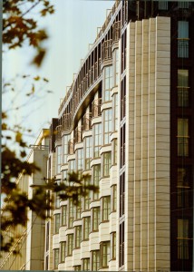 MUO-057450/07: Hotel Hilton Vienna Plaza (ranije Plaza Wien) - oblikovanje fasade, Schottenring 11, Beč: arhitektonska fotografija