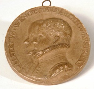 MUO-003991: Poprsje austrijskih nadvojvoda Albrechta VII i Wenzela: reljef