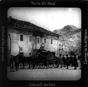MUO-035114/04: Crna Gora - Poštanska kočija: dijapozitiv