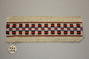 MUO-004319: Uzorak narodnog tkanja: uzorak narodnog tkanja