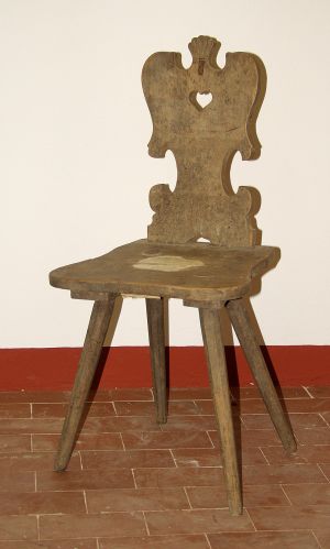 MUO-008624: Stolac (seljački): stolac seljački
