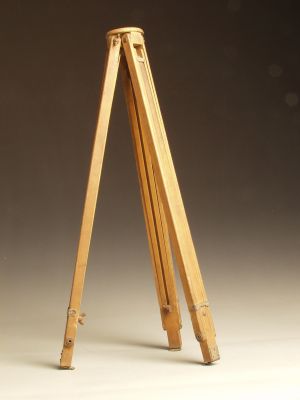 MUO-032933/03: Stativ: stativ