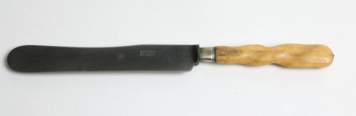 MUO-040082/02: Nož: nož