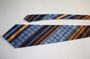 MUO-050211: Kravata: kravata