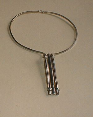 MUO-043619: Ogrlica: ogrlica