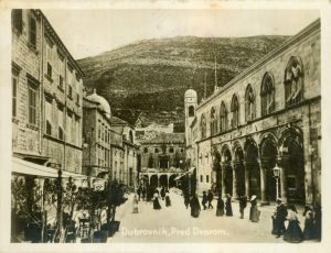 MUO-049371: Dubrovnik - Pred Dvorom: razglednica