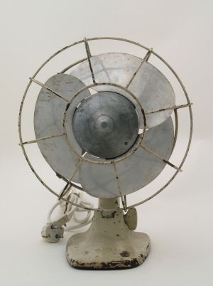 MUO-038281: AEG VE B 25: ventilator