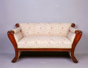 DIJA-1192: sofa
