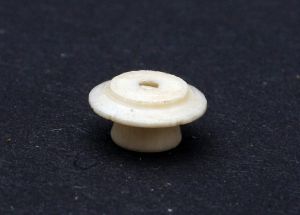 MUO-017742/16: šalica i tanjurić: minijaturni predmet