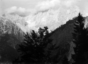 MUO-051323: Vrh Alpi u magli: negativ
