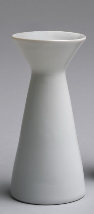 MUO-049083: Svijećnjak, (2-974): vaza