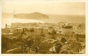 MUO-039152: Dubrovnik - Panorama s Lokrumom: razglednica