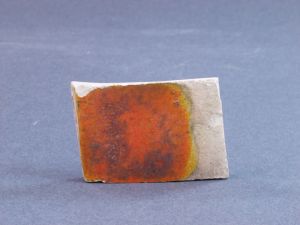 MUO-039833/02: Fragment ocakljene gline: fragment ocakljene gline