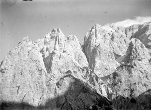 MUO-051319: Vrhovi Julijskih Alpi: negativ