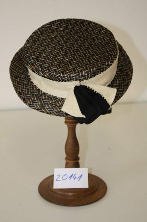 MUO-020141: Ženski šešir: šešir