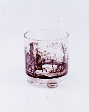 DIJA-0142: čaša