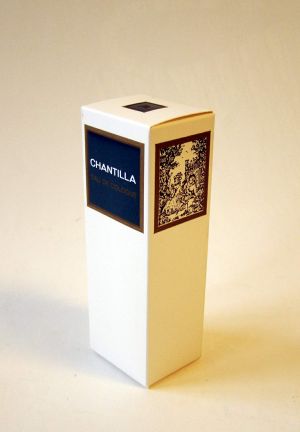 MUO-048349: Neva Chantilla Parfum 15 ml: kutija