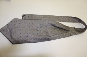 MUO-050208: Kravata: kravata