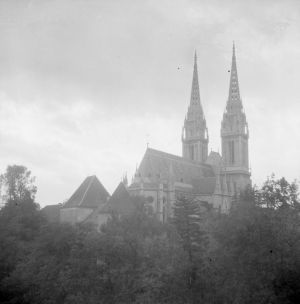MUO-043774: Zagrebačka katedrala: negativ