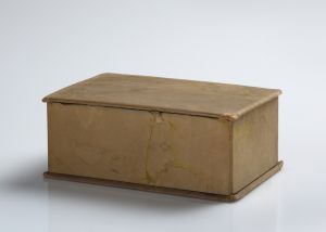 MUO-012006/02: Kutija s poklopcem: kutija s poklopcem