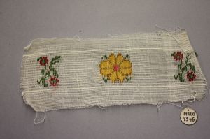 MUO-004346: Uzorak narodnog tkanja: uzorak narodnog tkanja