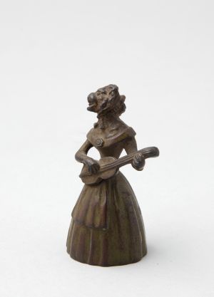MUO-016721: Ženska figura: figurina