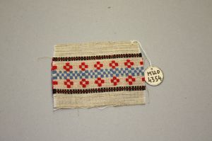 MUO-004354: Uzorak narodnog tkanja: uzorak narodnog tkanja