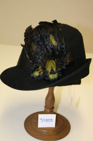 MUO-034000: Ženski šešir: šešir