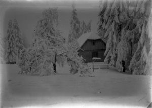 MUO-051204: Lovački dom pod snijegom: negativ