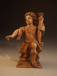 MUO-013209/01: ANĐEO LUČONOŠA: kip : figura - svijećnjak