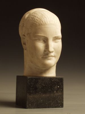 MUO-038450: Glava mlade žene: skulptura