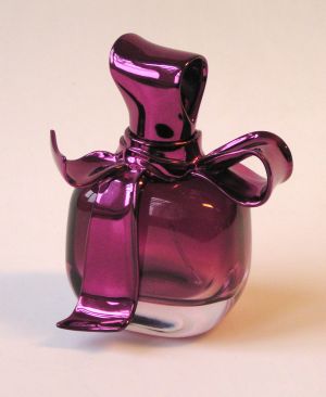 MUO-049778/01: Nina Ricci Ricci Ricci: parfemska bočica