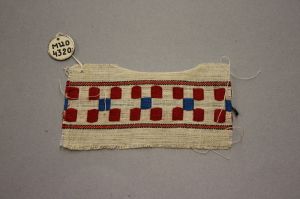 MUO-004320: Uzorak narodnog tkanja: uzorak narodnog tkanja